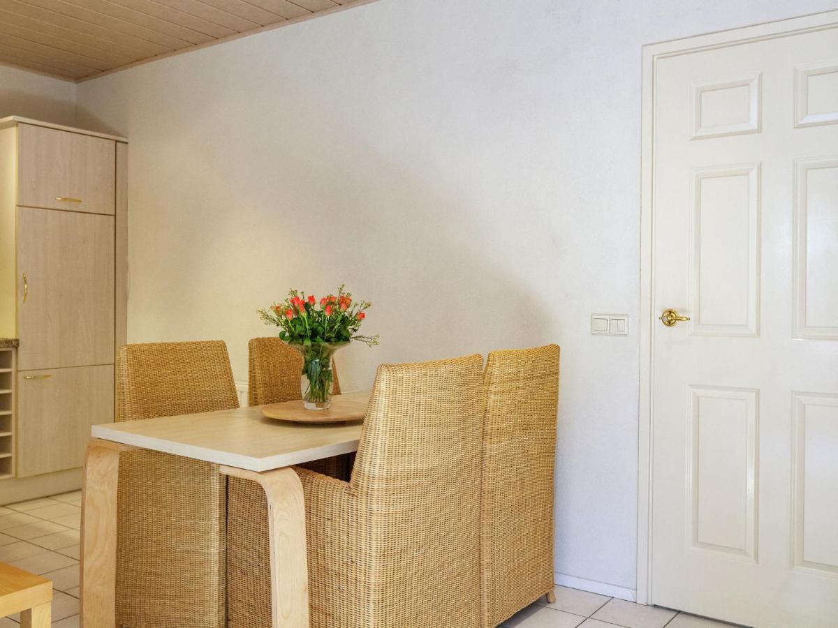 Comfortable Apartment In A Quiet Area Oostkapelle Esterno foto