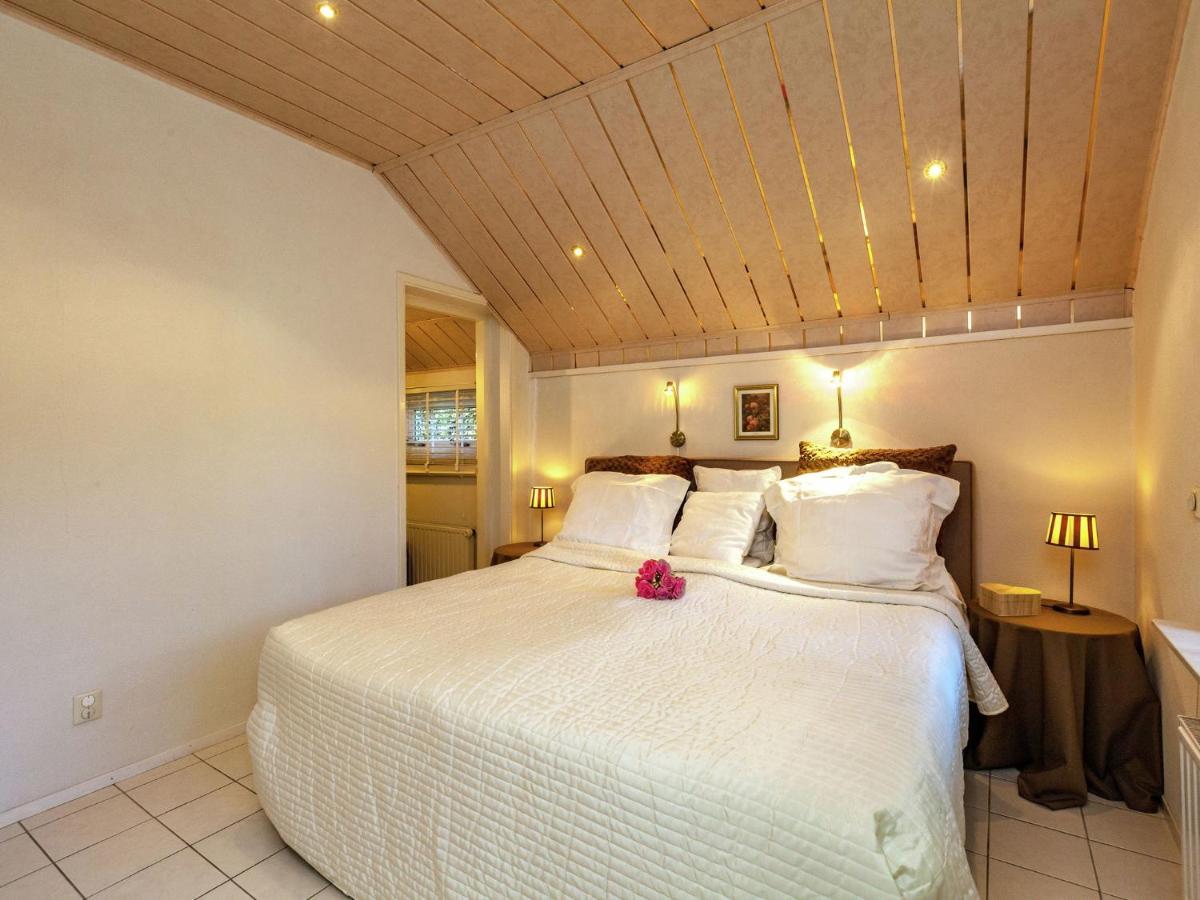 Comfortable Apartment In A Quiet Area Oostkapelle Esterno foto