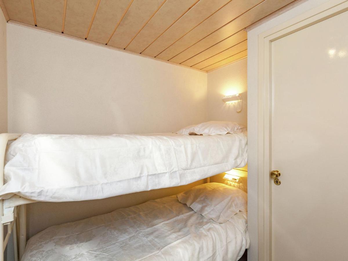 Comfortable Apartment In A Quiet Area Oostkapelle Esterno foto