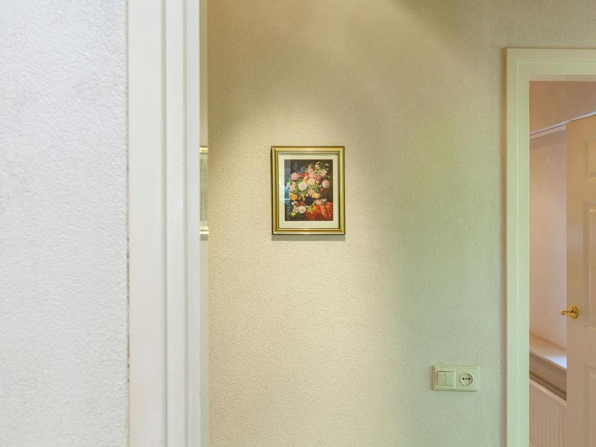 Comfortable Apartment In A Quiet Area Oostkapelle Esterno foto