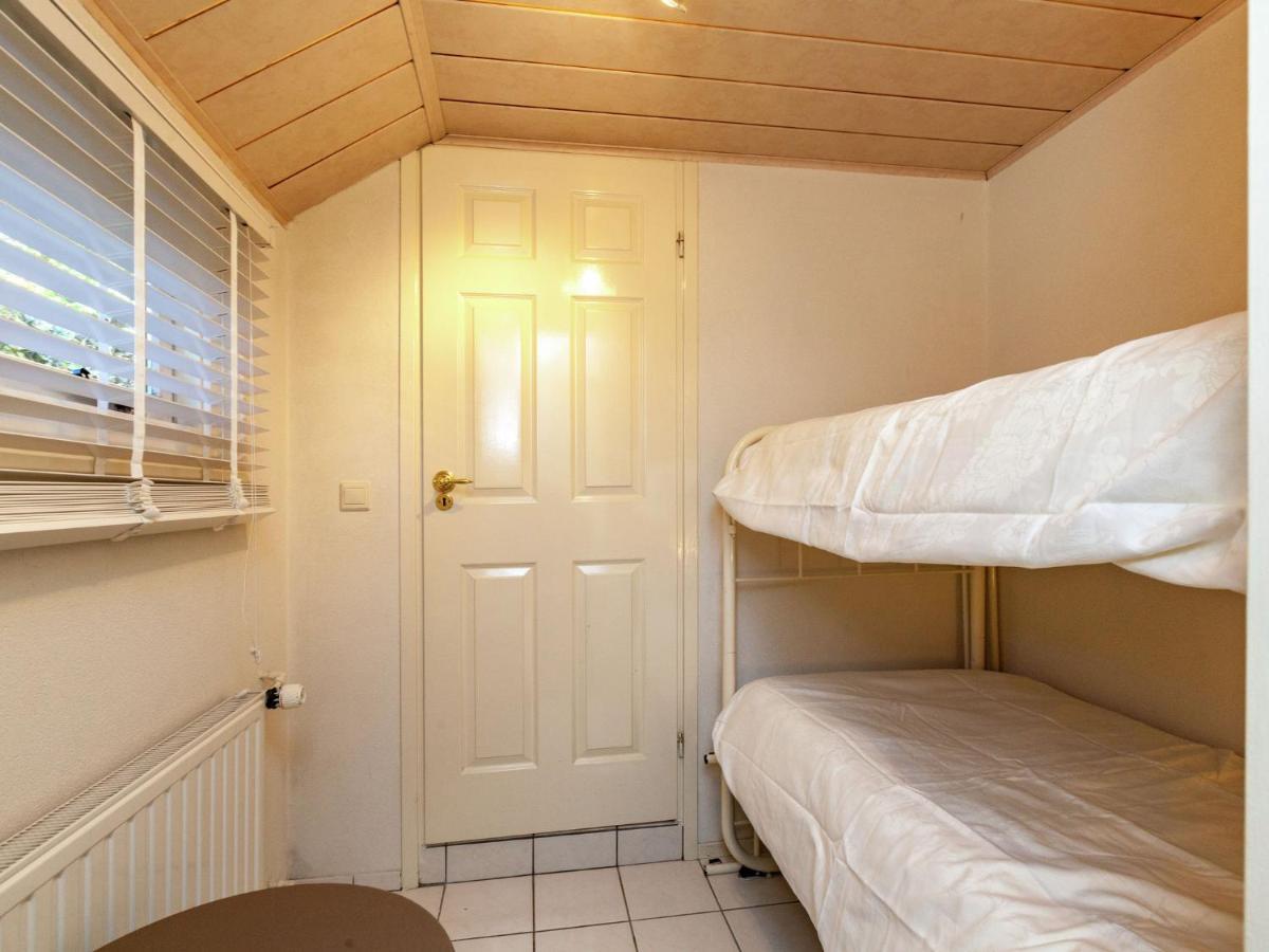 Comfortable Apartment In A Quiet Area Oostkapelle Esterno foto